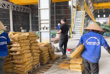 Gói hỗ trợ 38 000 tỷ từ Quĩ bảo hiểm thất nghiệp